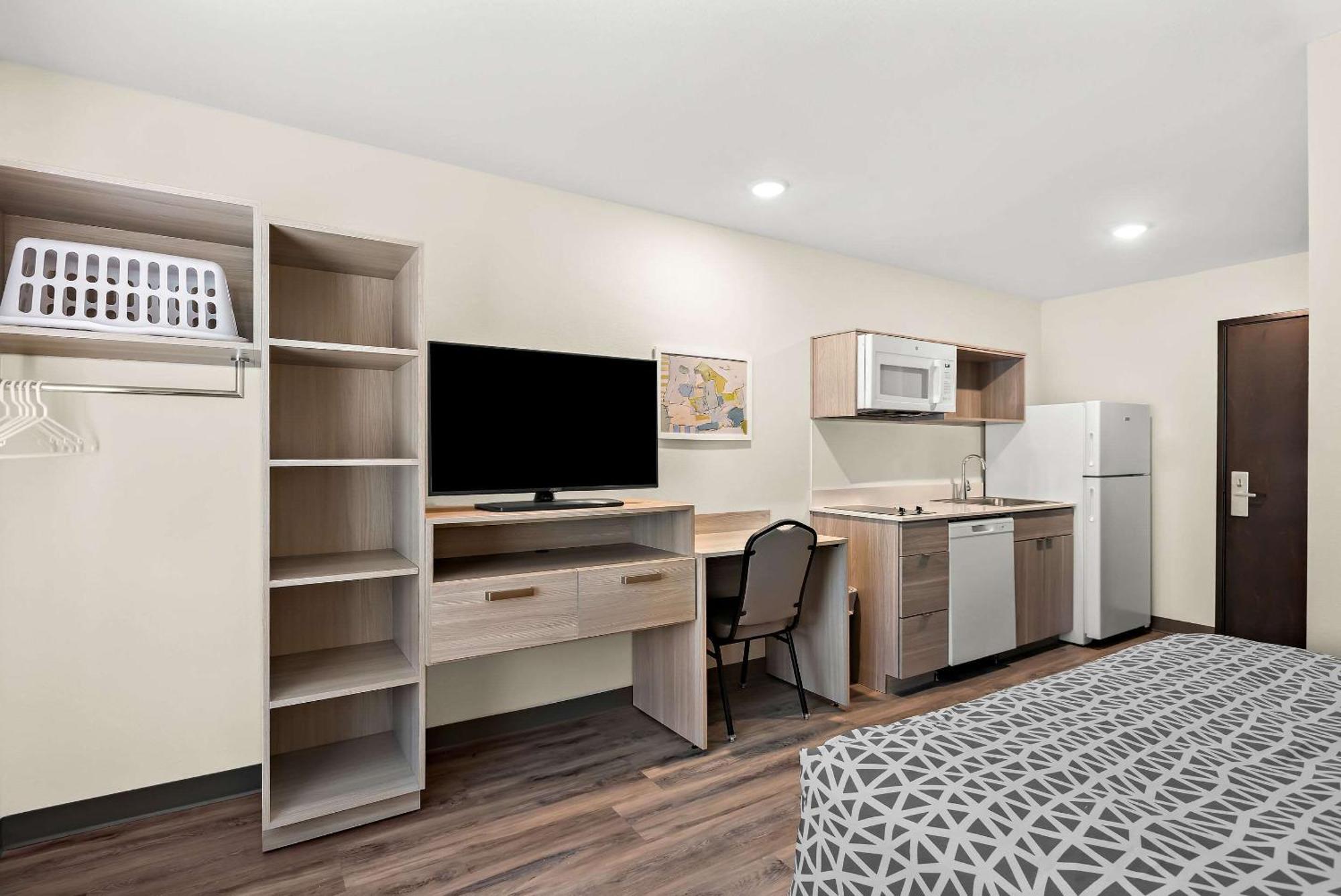 Woodspring Suites Savannah West Chatham Parkway מראה חיצוני תמונה