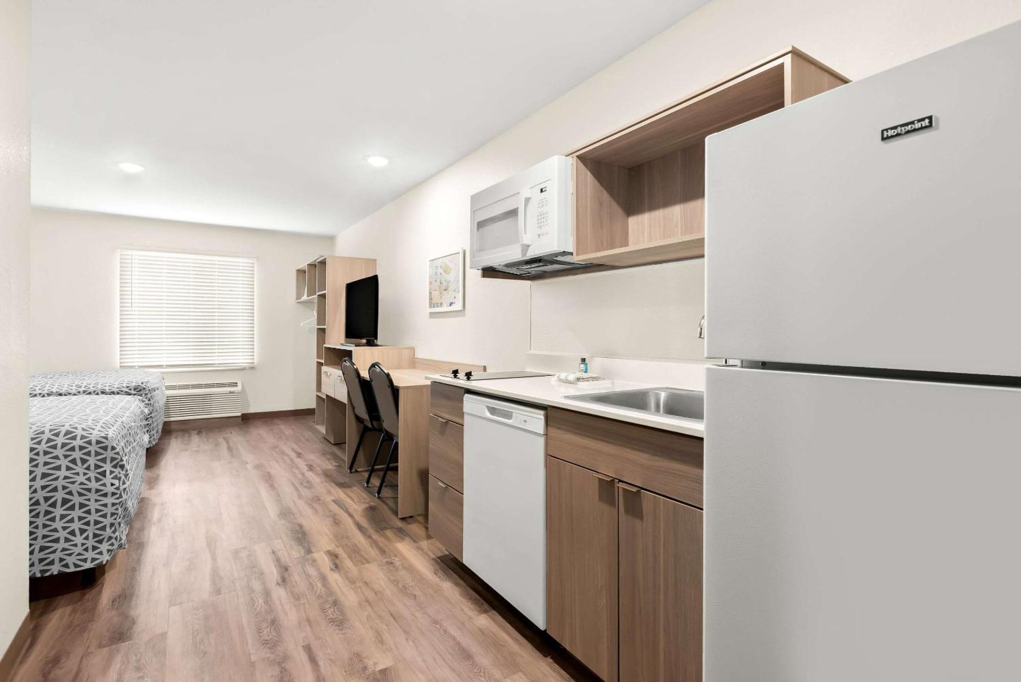 Woodspring Suites Savannah West Chatham Parkway מראה חיצוני תמונה