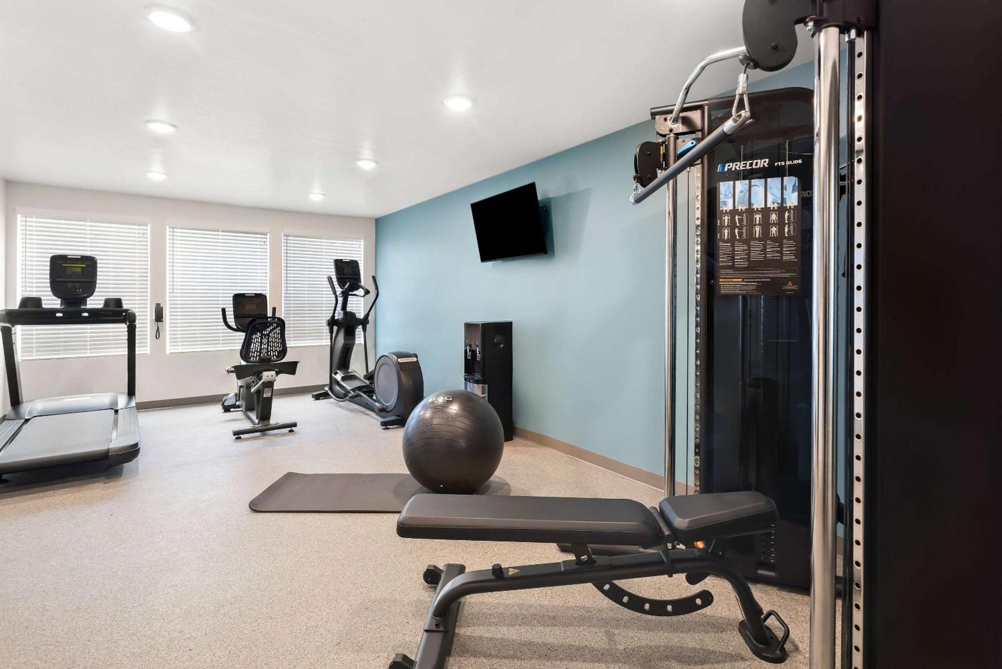 Woodspring Suites Savannah West Chatham Parkway מראה חיצוני תמונה