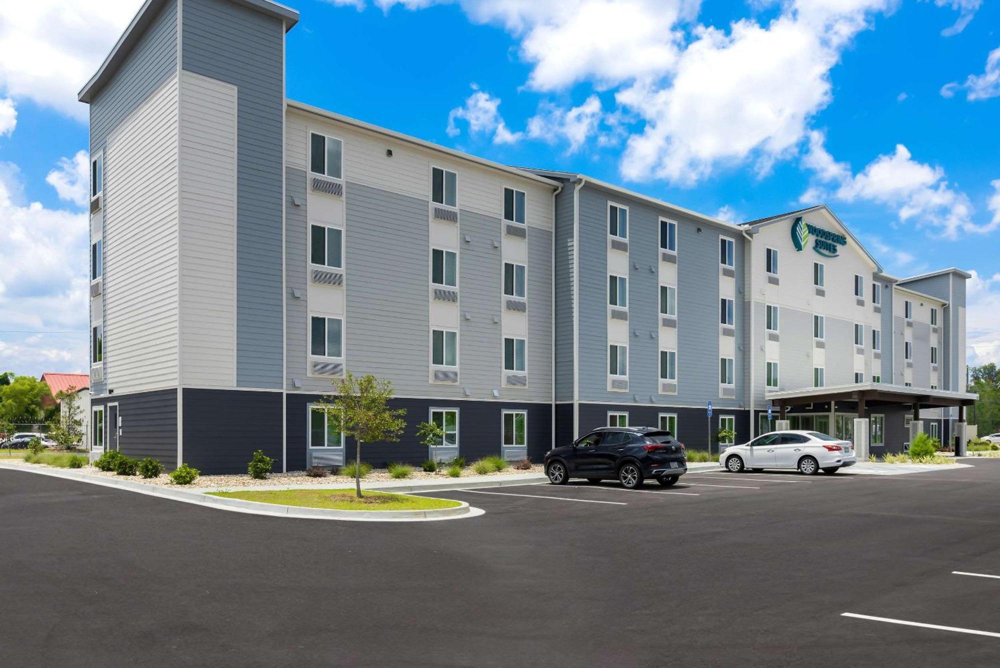 Woodspring Suites Savannah West Chatham Parkway מראה חיצוני תמונה